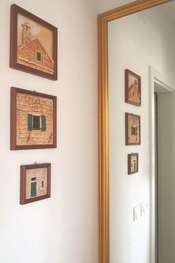 Open Hus Apartment Krvavica Luaran gambar